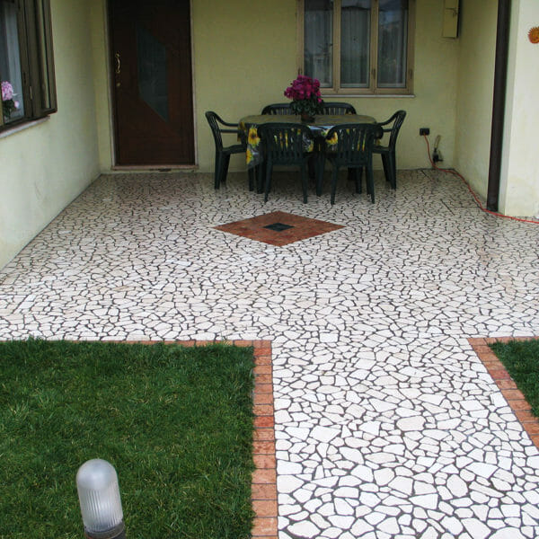 Mozzo Pavimenti Ciottolati